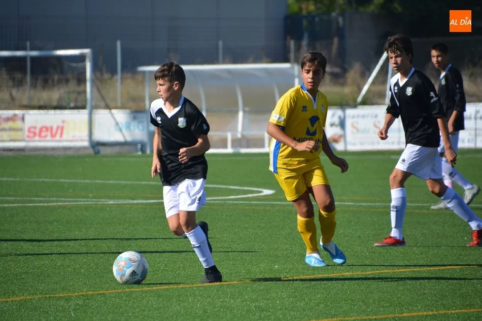 Foto 4 - Resultados, clasificaciones e im&aacute;genes del f&uacute;tbol base provincial