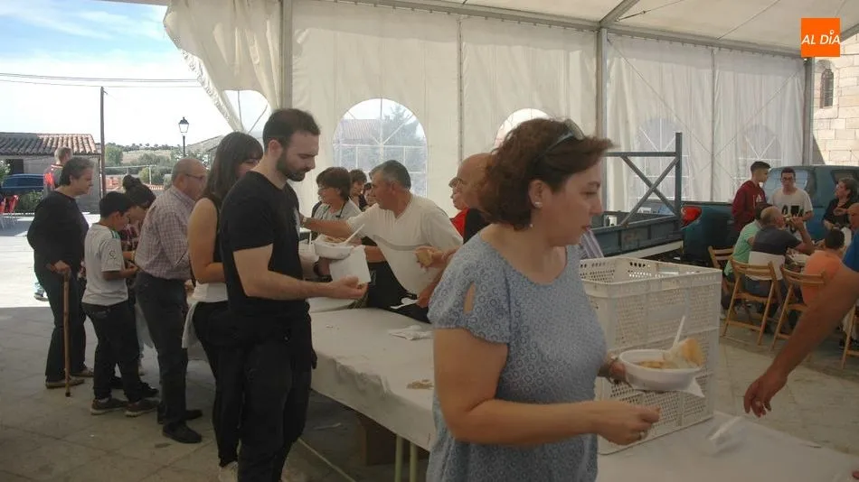 El sábado 12 los vecinos de El Cubo están llamados a la degustación de patatas con carne