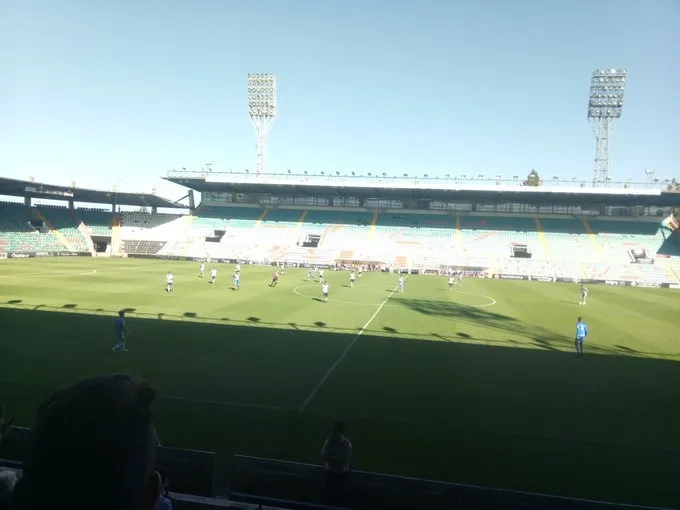 Foto 2 - El Salamanca UDS &lsquo;B&rsquo; no puede tumbar a la Arandina (0-0)