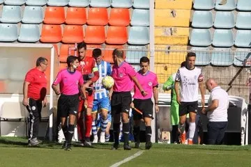 Foto 3 - El Salamanca UDS &lsquo;B&rsquo; no puede tumbar a la Arandina (0-0)