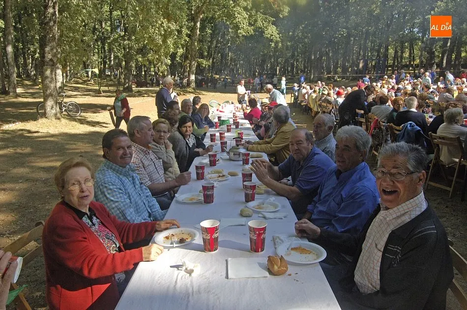 Foto 5 - Comunicado del Presidente Asociaci&oacute;n de jubilados de Fuenteguinaldo