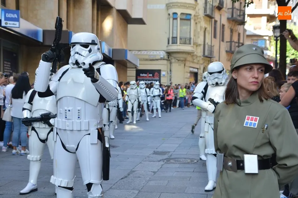 Foto 3 - Las tropas de Star Wars conquistan Salamanca en el mayor desfile de Europa