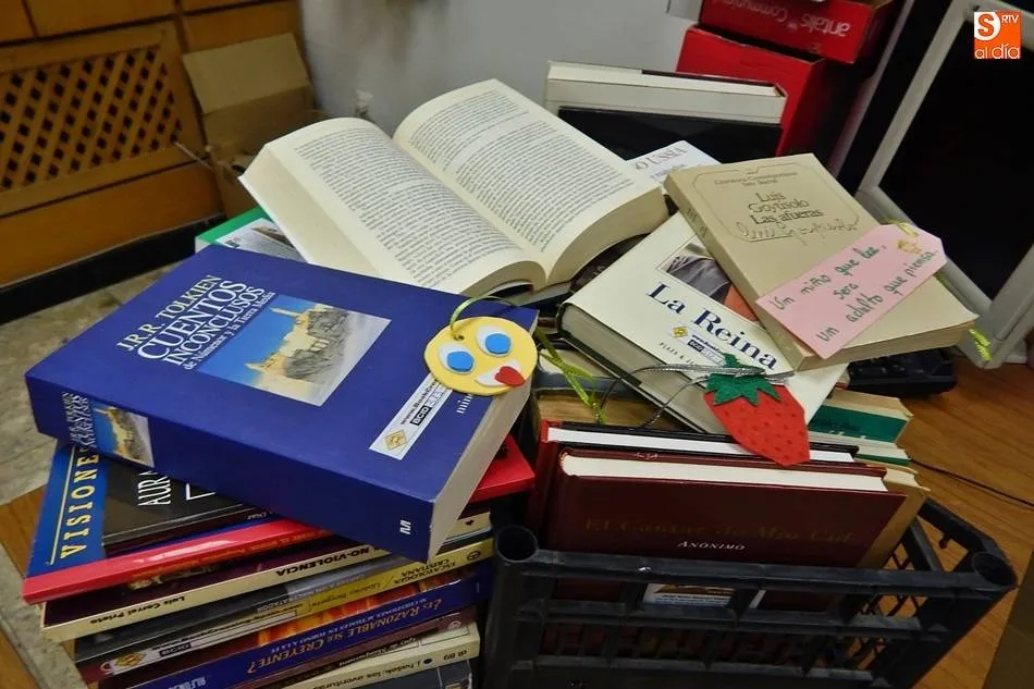 El bookcrossing es uno de los proyectos que lleva a cabo Fevesa