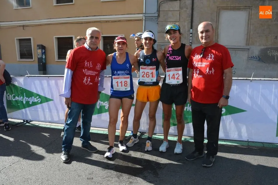 Foto 5 - Jes&uacute;s Galache y &Aacute;ngeles Mu&ntilde;oz vencen en la prueba competitiva de la V Carrera Popular Asprodes