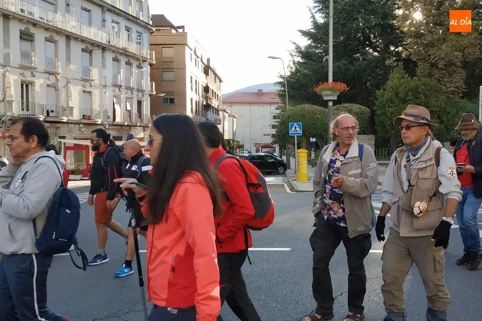 Foto 9 - Cerca de 400 personas participan en la Ruta del Emperador Trajano