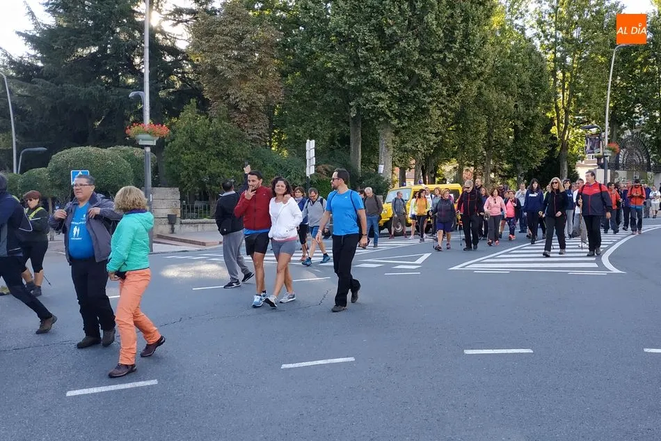 Foto 4 - Cerca de 400 personas participan en la Ruta del Emperador Trajano