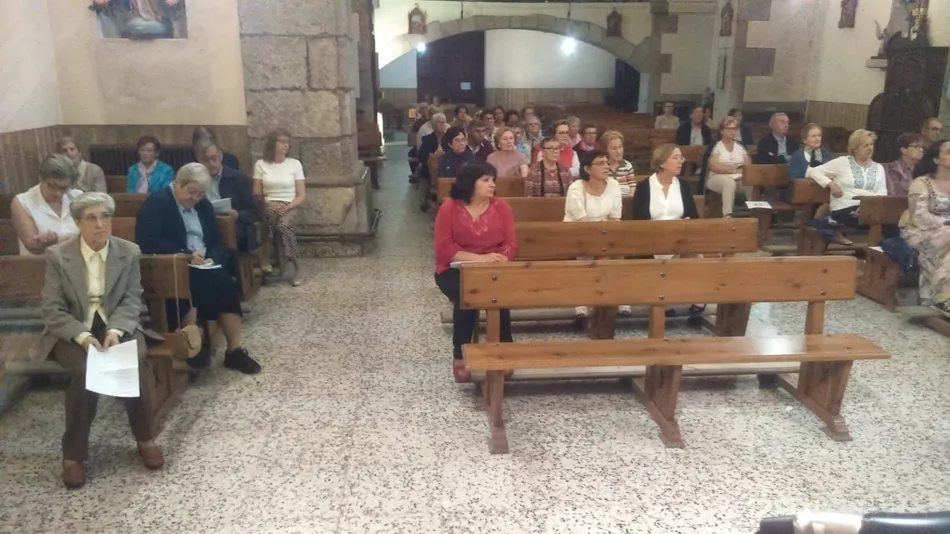 Foto 5 - La Parroquia de San Andr&eacute;s celebra una Asamblea  