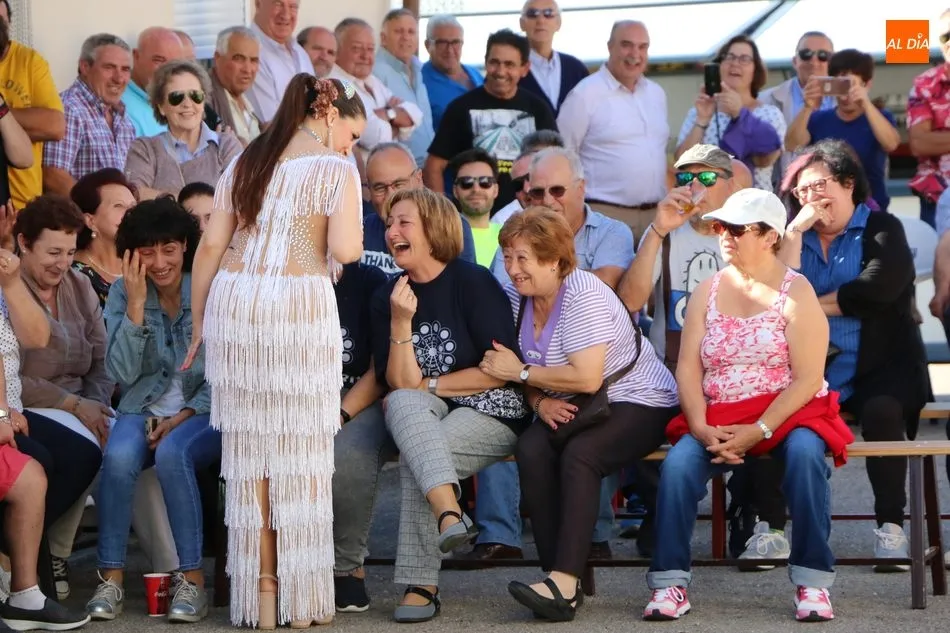 Foto 5 - En Cabeza del Caballo enfilan el final de las fiestas con el homenaje a los mayores y una...