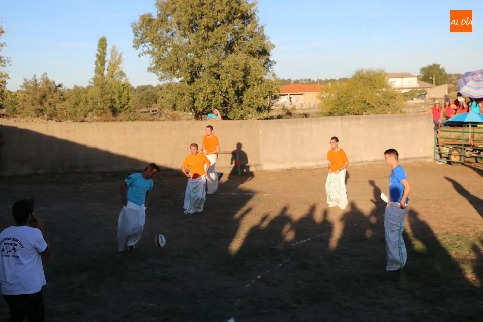 Foto 9 - En Valderrodrigo se despiden de las fiestas con un divertido gran prix y una capea  