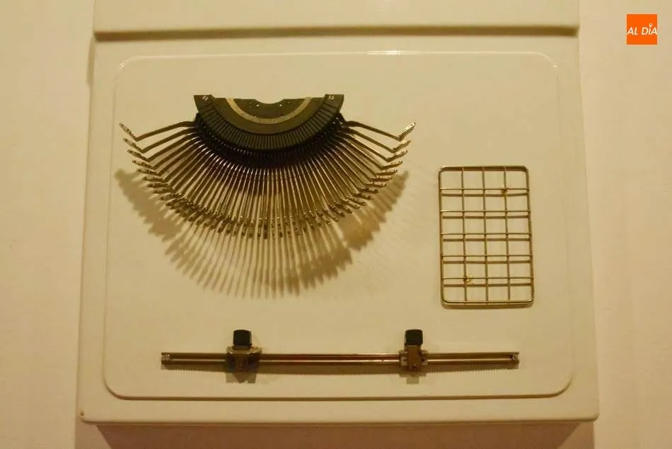 Foto 9 - Una exposici&oacute;n recuerda la figura y el legado del Luis Santos, m&eacute;dico y profesor de la USAL