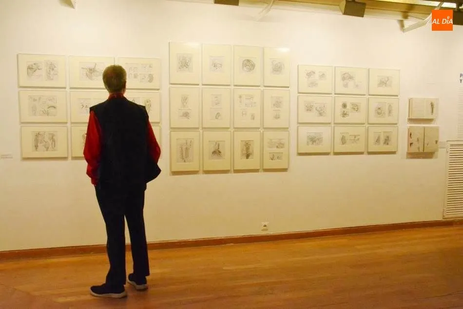 Foto 6 - Una exposici&oacute;n recuerda la figura y el legado del Luis Santos, m&eacute;dico y profesor de la USAL