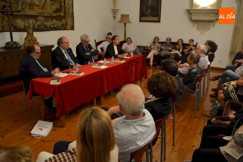 La Casa Museo Unamuno acogió la presentación del libro / Lydia González