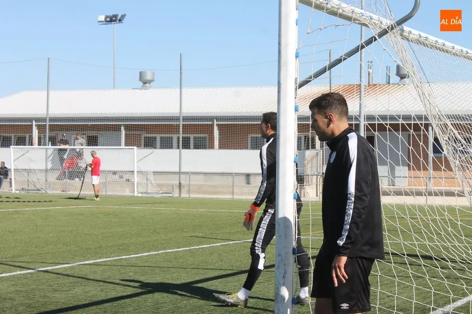 Foto 8 - El Salamanca UDS encara el derbi ante el Guijuelo