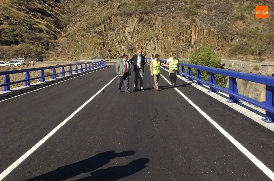 Foto 6 - Entra en funcionamiento el nuevo puente del Risco de Martiago  