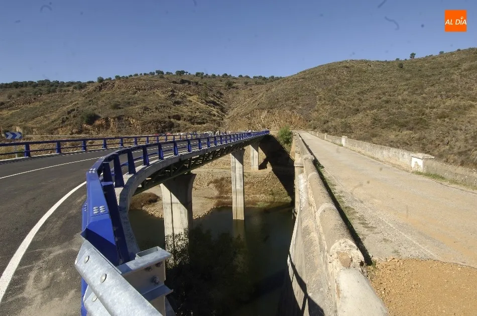 Foto 4 - Entra en funcionamiento el nuevo puente del Risco de Martiago  