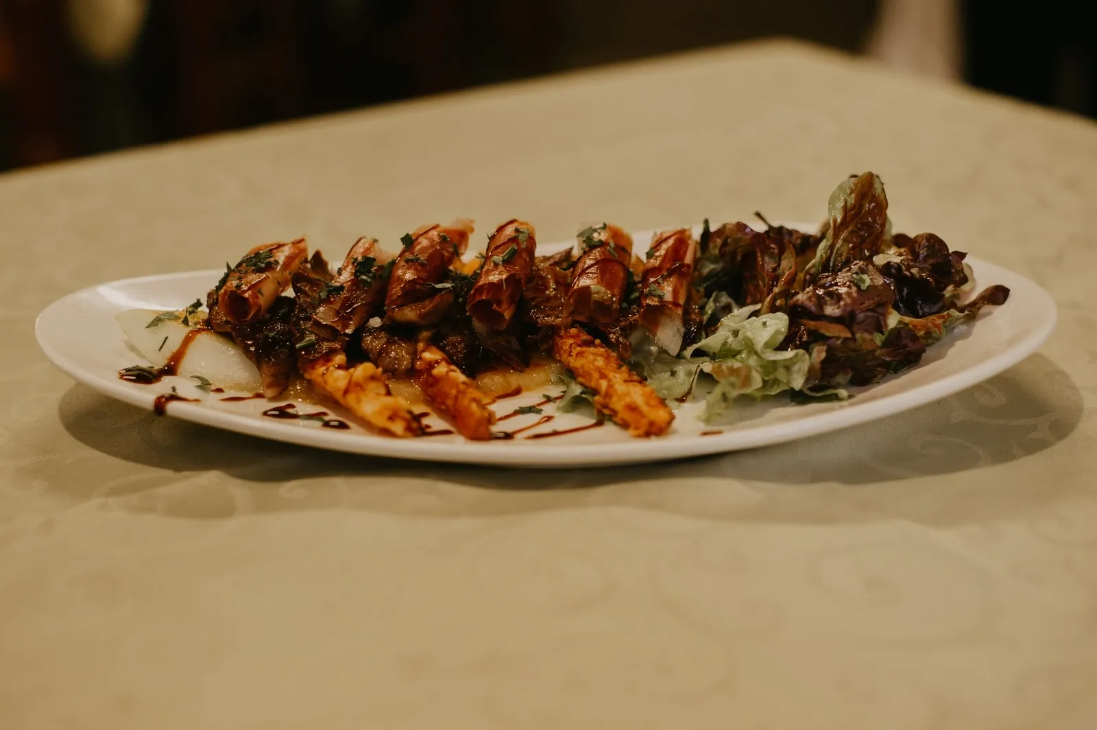 Trainera de Ibérico, plato que presentará Restaurante El Vive al concurso / Rubén VG