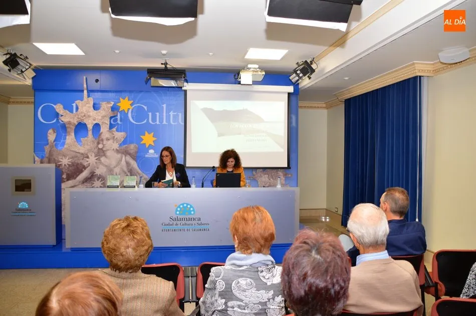 Foto 6 - Almudena Torres presenta &lsquo;Los matices de mi vida&rsquo;&nbsp;en la Sala de la Palabra del Liceo  