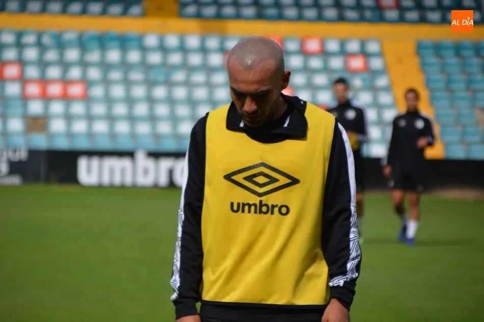 Jehu Chiapas, en un entrenamiento en el Helmántico
