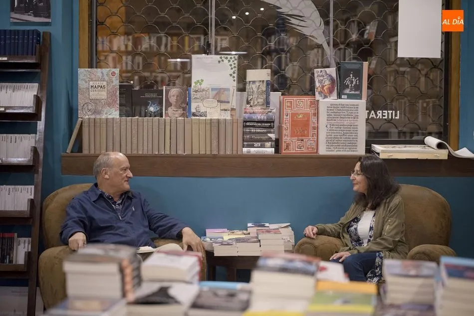 Foto 8 - Gustavo Mart&iacute;n Garzo y &lsquo;La rama que no existe&rsquo;&nbsp;en la librer&iacute;a Letras Corsarias  