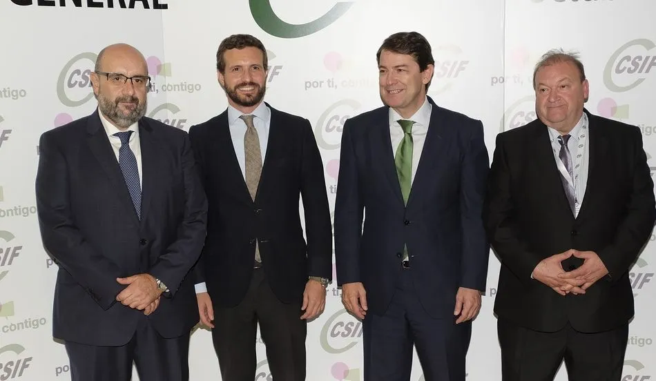 Mañueco: Las 35 horas son un compromiso que he asumido y como hombre de palabra voy a cumplir...