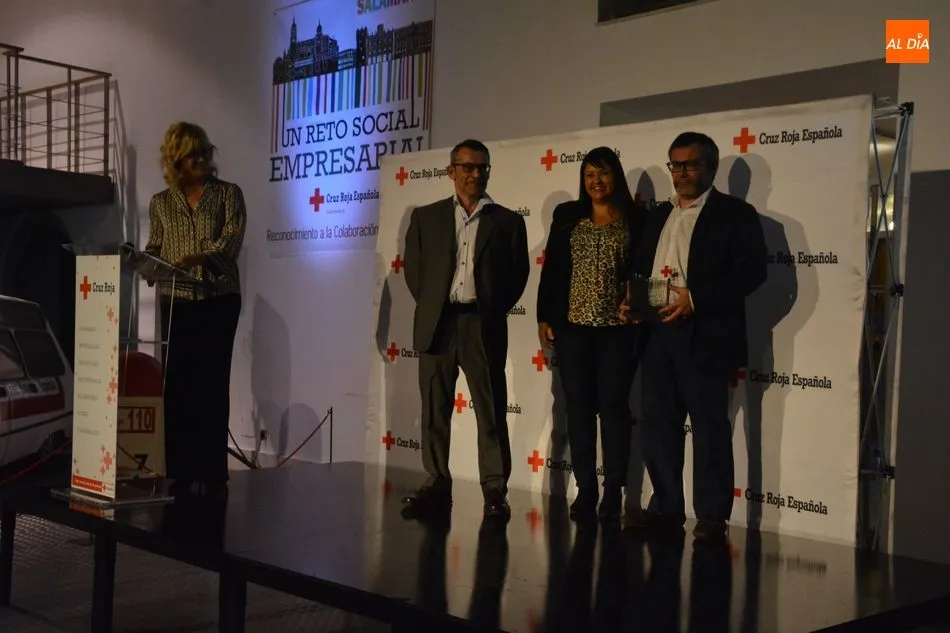 Foto 10 - Cruz Roja reconoce en un emotivo acto la colaboraci&oacute;n de 323 empresas de Salamanca