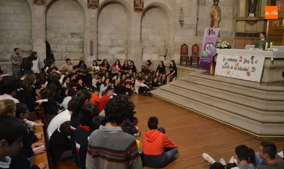 Misioneras de la Providencia clausura con una misa la celebración de sus 50 años en Ciudad...