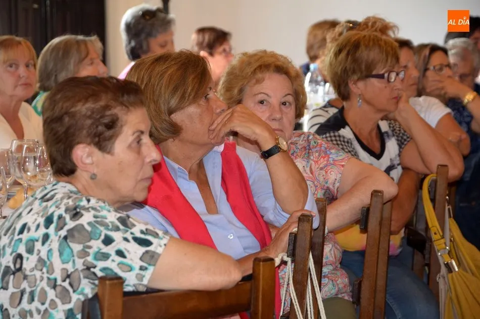 Foto 5 - La figura de la mujer rural recibe un merecido homenaje por parte de la Diputaci&oacute;n de Salamanca