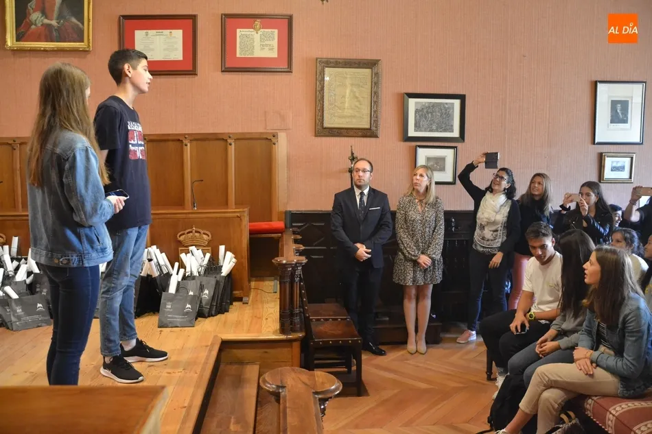 Foto 11 - Alumnos de Salamanca, Francia y Austria se acercan a la ciudad para indagar en la Guerra de la...