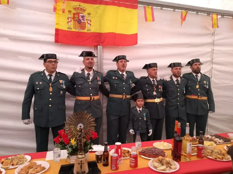 Foto 9 - La Guardia Civil celebra en la comarca de Vitigudino el d&iacute;a de la Virgen del Pilar  