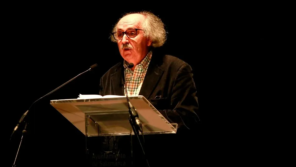 El poeta Antonio Colinas en el Teatro Liceo. Foto de José Amador Martín