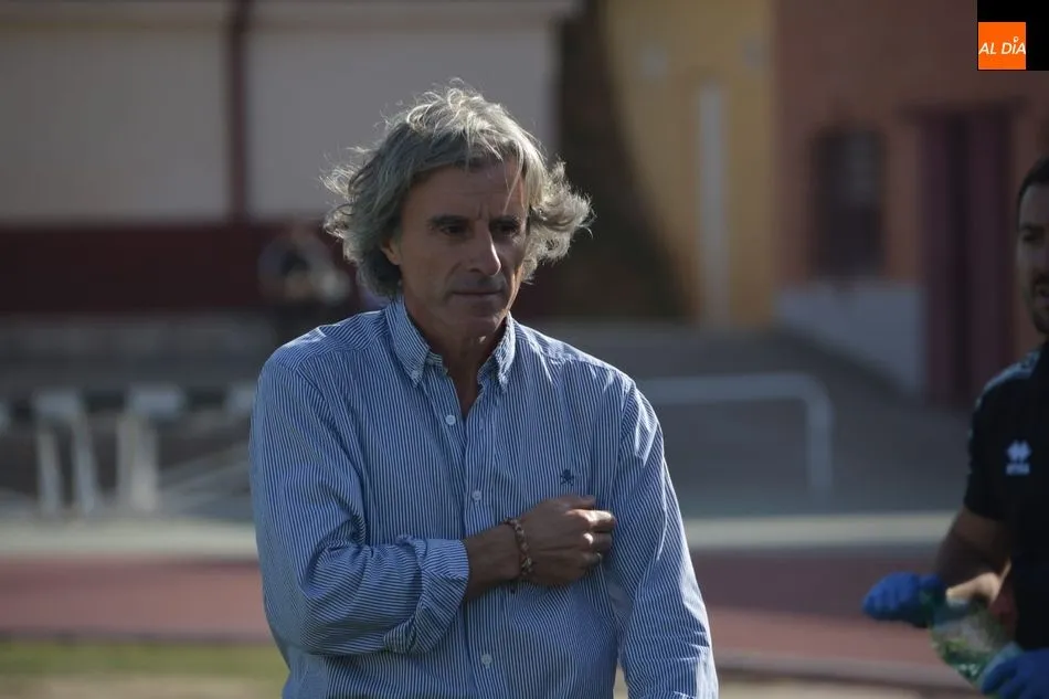 Roberto Aguirre, en su área técnica / Lydia González