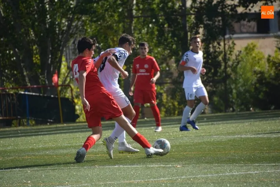 Un momento del Hergar Camelot - Salamanca UDS cadete