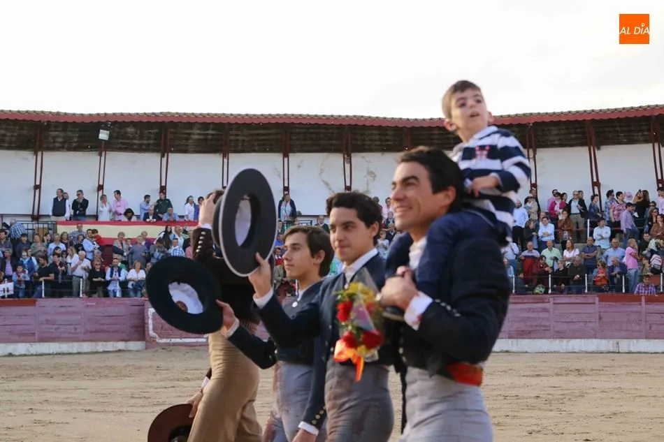 Foto 6 - &Eacute;xito del Festival taurino en Ledesma a beneficio de la Asociaci&oacute;n de Enfermedades Raras de...