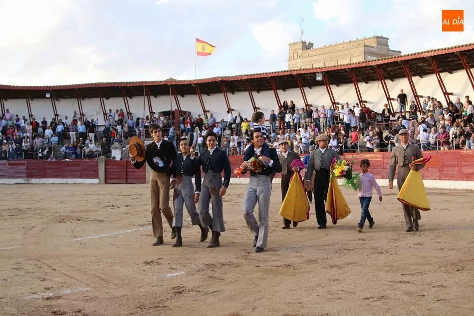 Foto 5 - &Eacute;xito del Festival taurino en Ledesma a beneficio de la Asociaci&oacute;n de Enfermedades Raras de...