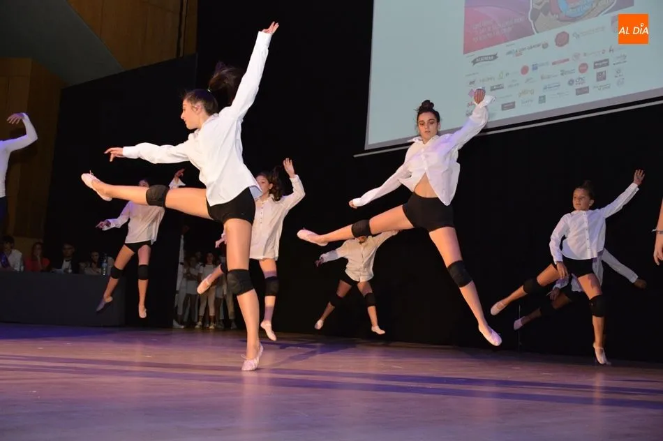 Foto 6 - Gran ambiente y derroche de solidaridad en la Gala Ben&eacute;fica de Pyfano contra el c&aacute;ncer infantil