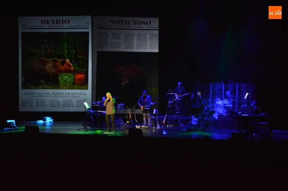 Foto 3 - V&iacute;ctor Manuel combina en Salamanca sus nuevas creaciones y sus &eacute;xitos