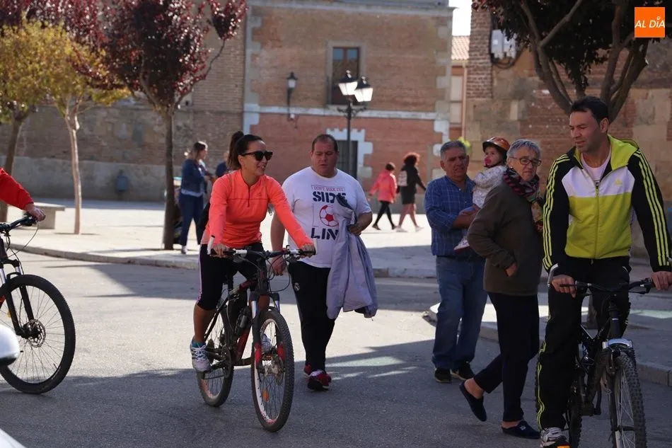 Foto 2 - Pedaladas solidarias en favor de C&aacute;ritas