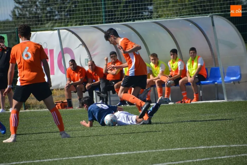 Foto 4 - Resultados, clasificaciones e im&aacute;genes del f&uacute;tbol base regional  