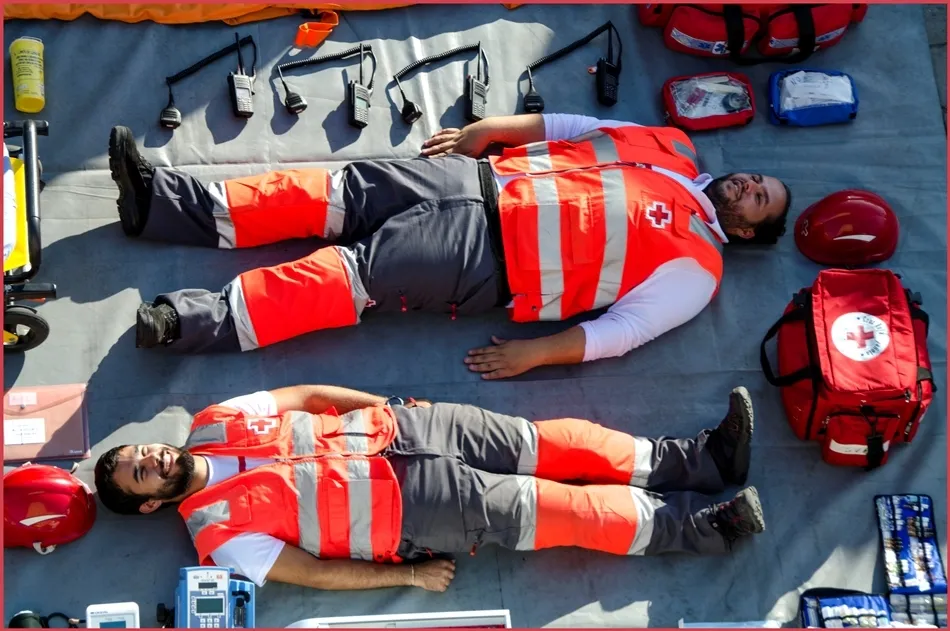 Foto 3 - Cruz Roja Salamanca se suma al reto mundial de los &lsquo;#tetrischallenge&rsquo; con una de sus ambulancias