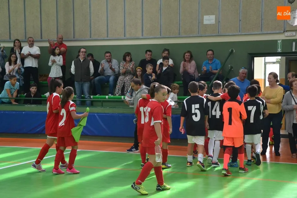 Foto 2 - La formaci&oacute;n A se lleva el intens&iacute;simo primer derby federado de los alevines del III Columnas  