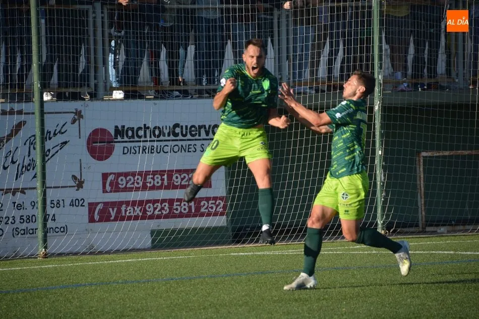 Foto 3 - Al Salamanca UDS le sale muy caro ganar el derbi al Guijuelo (1-2)
