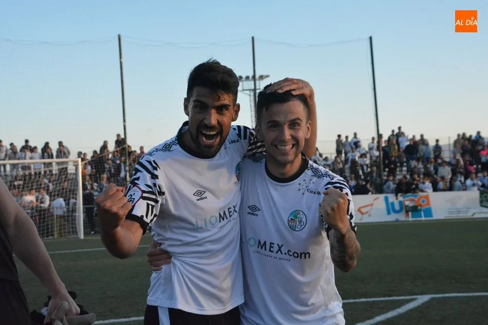 Foto 4 - Al Salamanca UDS le sale muy caro ganar el derbi al Guijuelo (1-2)