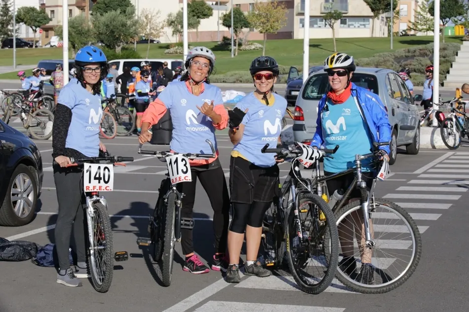 Foto 10 - Buen ambiente en la Quedada de Mujeres Ciclistas en Carbajosa