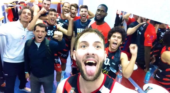 El CB Tormes celebra el triunfo