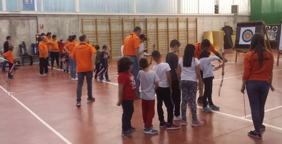 ArcoMiróbriga abre la Escuela Municipal de Tiro con Arco con las 20 plazas cubiertas  