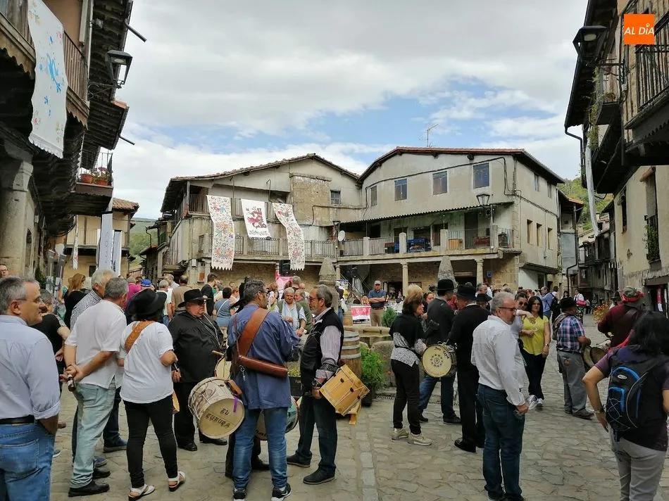 Foto 3 - &Eacute;xito de la VII Fiesta de la Vendimia Tradicional en San Mart&iacute;n del Casta&ntilde;ar