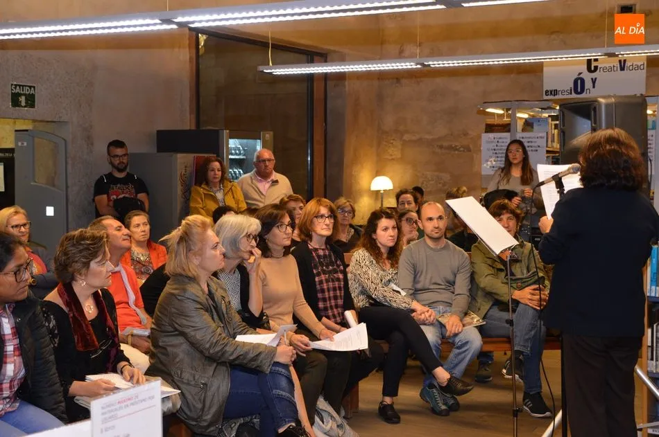 Foto 7 - La Casa de las Conchas celebra con una lectura de textos en voz alta el D&iacute;a de las Escritoras