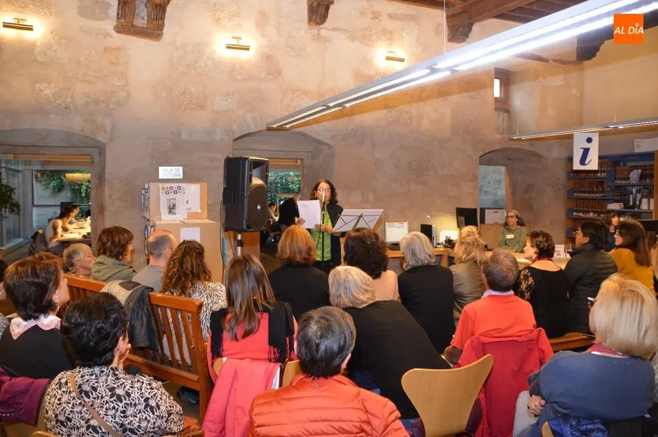Foto 5 - La Casa de las Conchas celebra con una lectura de textos en voz alta el D&iacute;a de las Escritoras