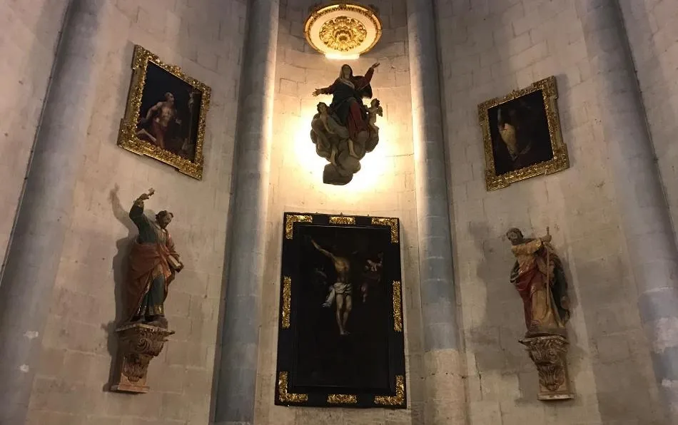 Foto 2 - Convocado un acto para explicar la restauraci&oacute;n del cuadro que preside el altar de la Catedral  