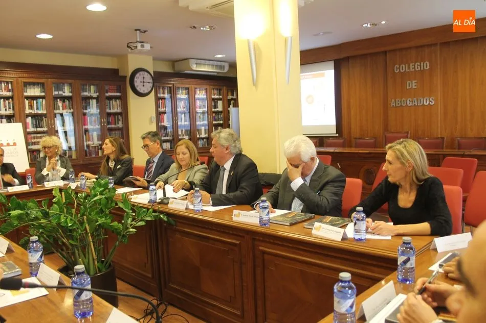 Foto 5 - El Colegio de Abogados celebra con &eacute;xito la jornada &lsquo;Di&aacute;logos de la Torre del Clavero....